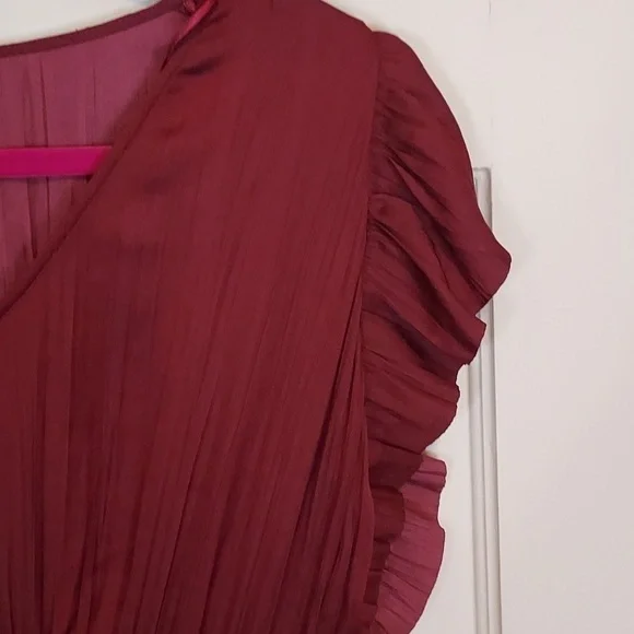 Roan + Ryan Talulah Wine Holiday Dress - Picture 9 of 12